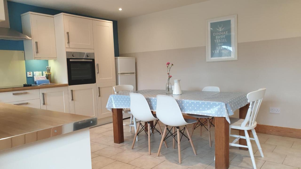 Old Farm Holiday Cottages - Scottish Borders Chirnside Exteriör bild